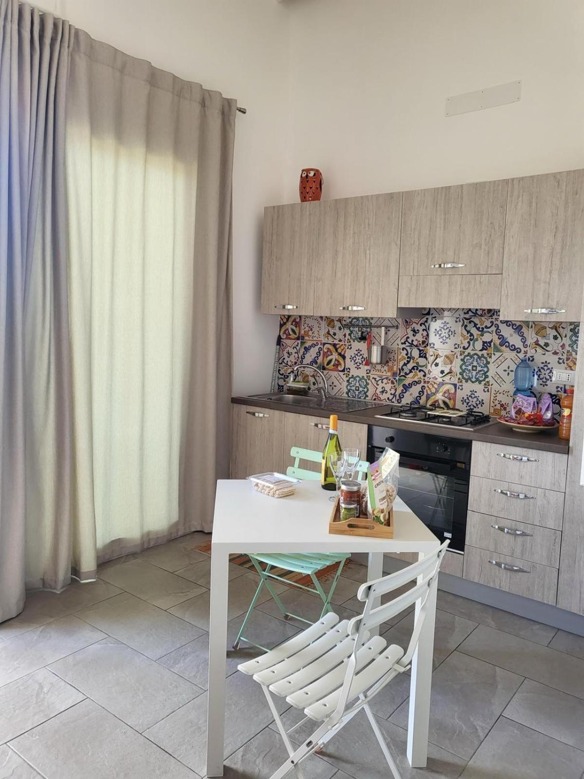 Casa Vacanze Gioberta Менфі Екстер'єр фото