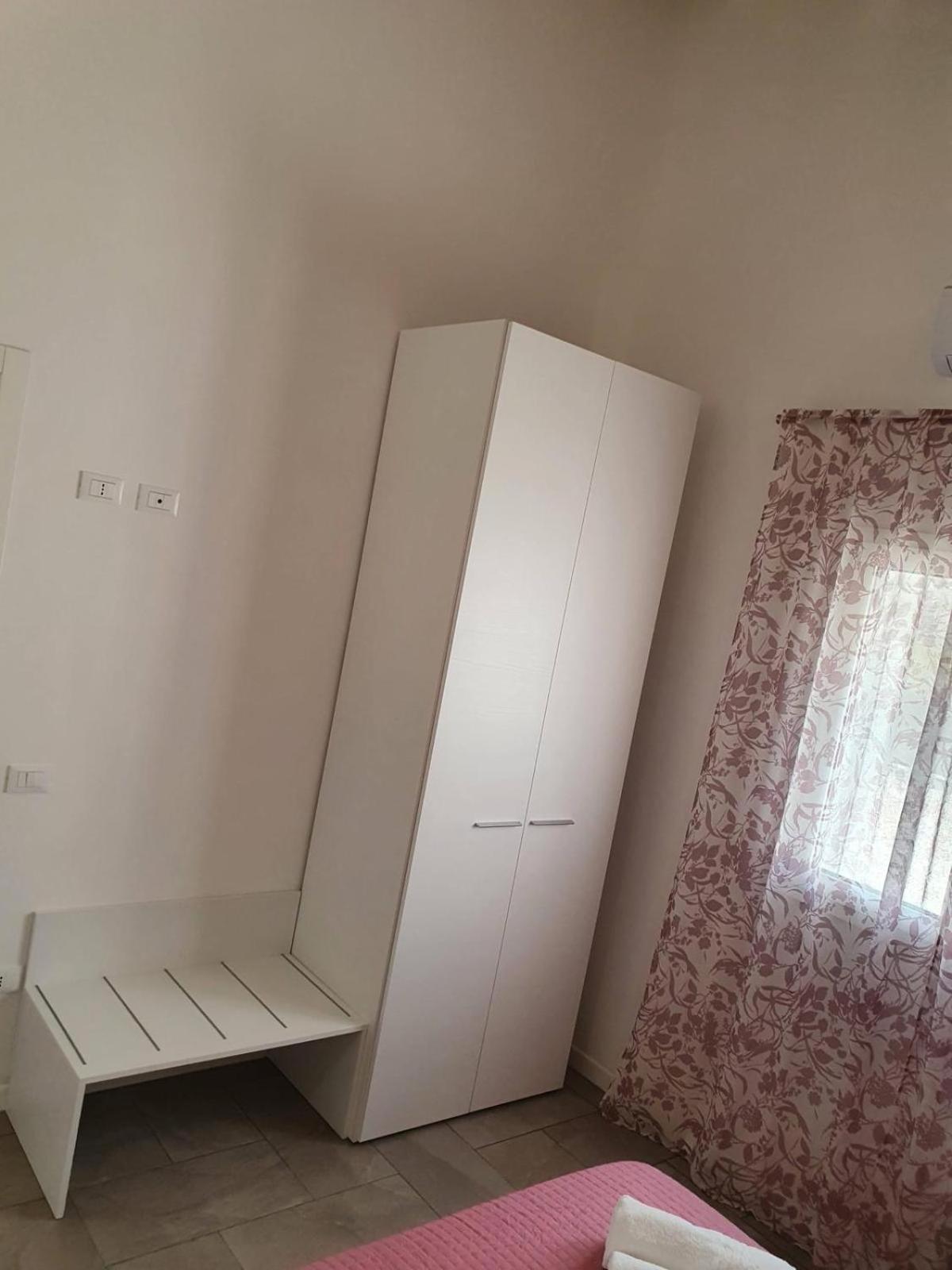 Casa Vacanze Gioberta Менфі Екстер'єр фото