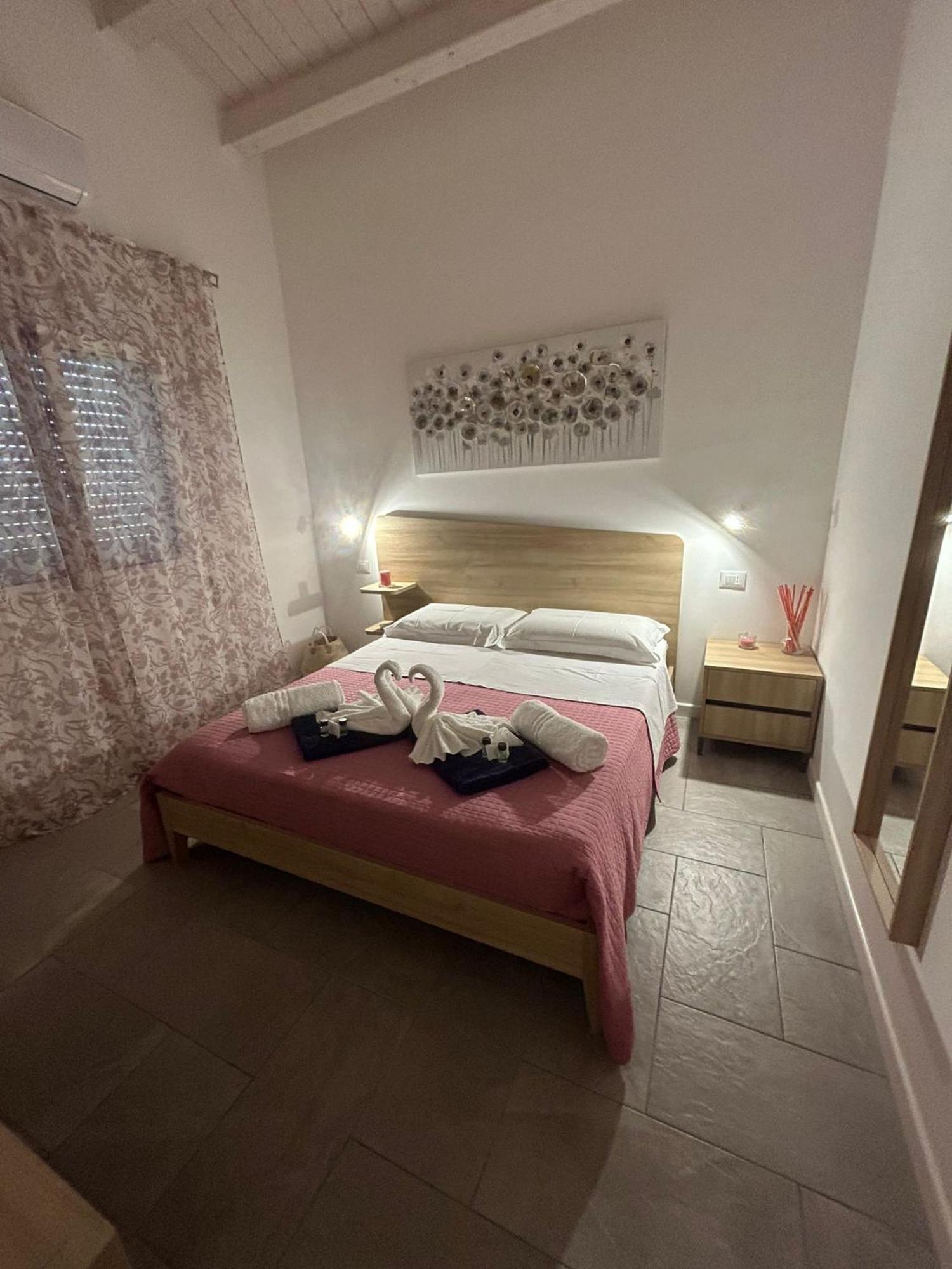 Casa Vacanze Gioberta Менфі Екстер'єр фото